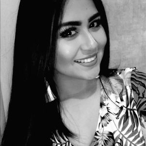 Meet your Posher, Iliana